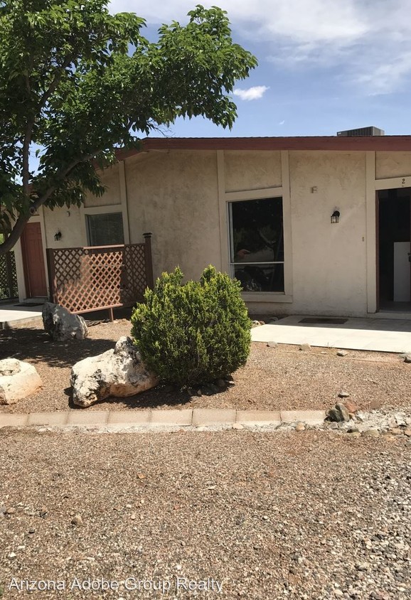 2563 S Mountain View Dr, Cottonwood, AZ 86326 Room for Rent in