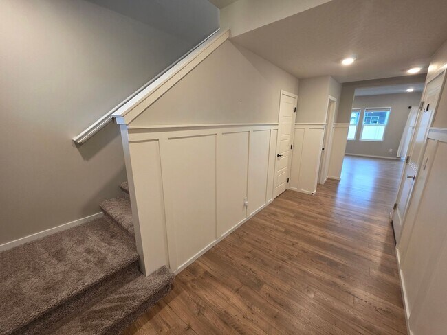 Foto del edificio - Beautiful Updated Home