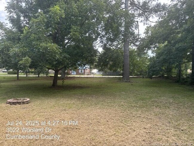 Foto del edificio - 3022 Woolard Dr