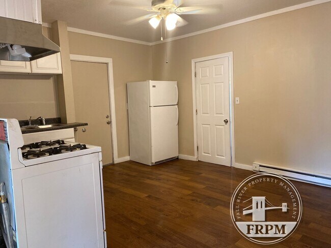 Foto del edificio - 92-94 Fisher St