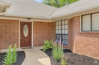 Building Photo - 10007 Brantley Bend
