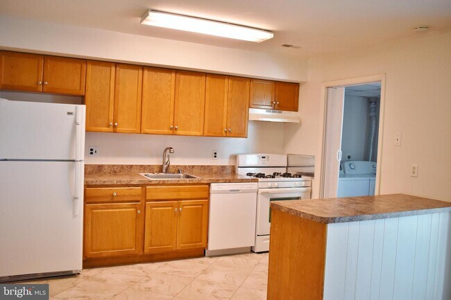 Foto del edificio - 6468 Mt Vernon Ln