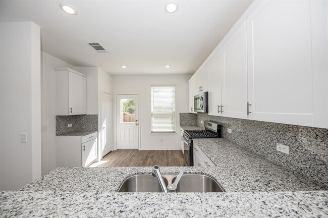 Building Photo - 6802 Hobby Wind Ridge Dr