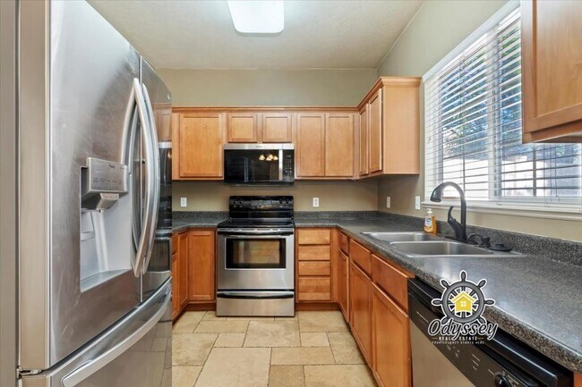 Building Photo - 5556 Geronimo Way