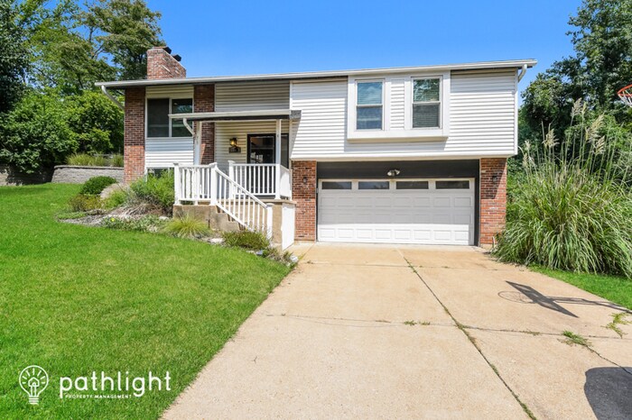 Foto principal - 11271 Sherwood Oak Ct, St. Louis, MO, 63146