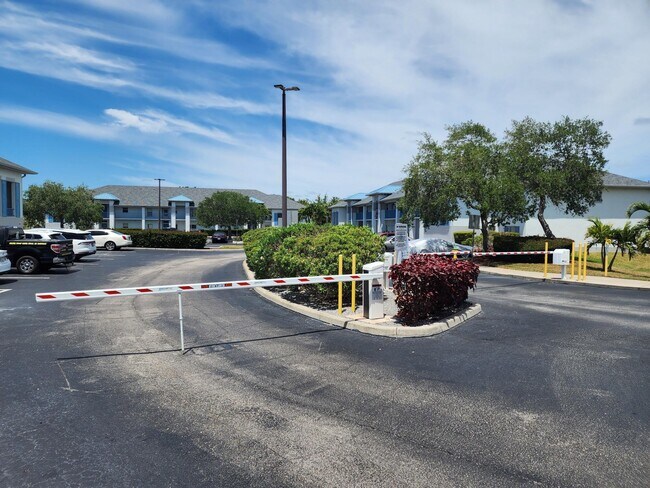 Foto del edificio - 111 Portside Ave
