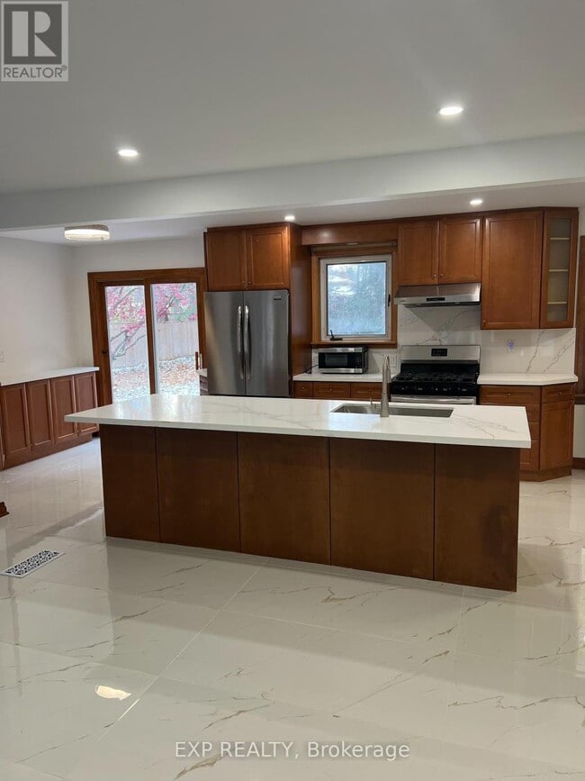 Photo du bâtiment - 224 Park Ave