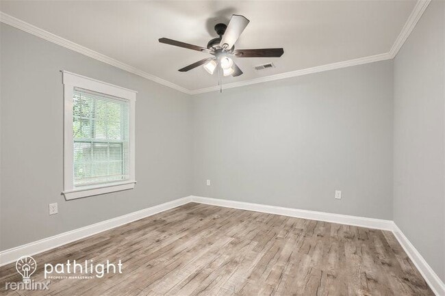 Building Photo - 2 br, 2 bath House - 581 Taylor Drive SE UNIT