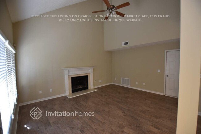 Foto del edificio - 1810 Fairpointe Trce