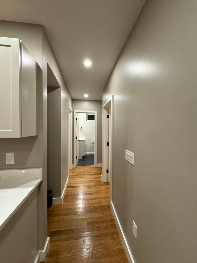 Foto del edificio - 14 Hillside Ave