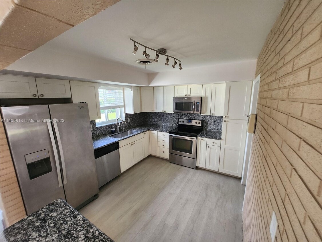 3346 Coolidge St, Hollywood, FL 33021 House for Rent in Hollywood, FL