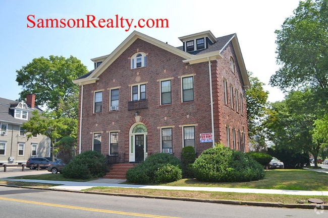Building Photo - 257 Gano St
