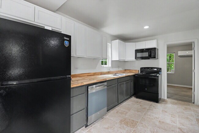Foto del edificio - 1 bedroom for rent!