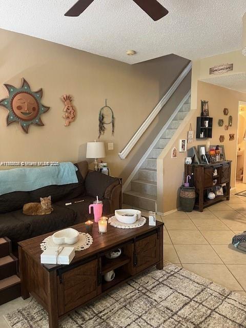 Building Photo - 8066 Sanibel Dr