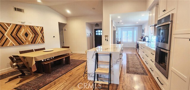 Foto del edificio - 21145 Hidden Spring Ln