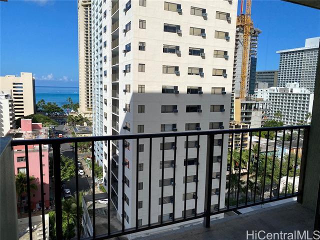 Building Photo - 2440 Kuhio Ave.