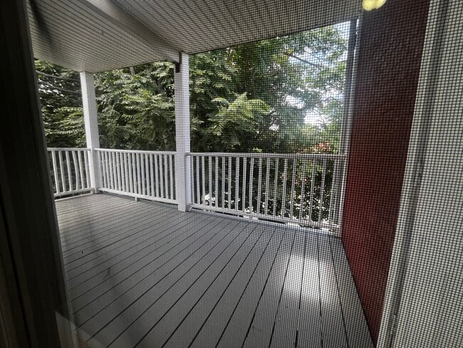 Building Photo - 270 Bowdoin St