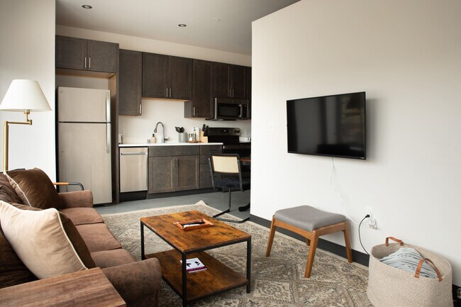 Foto del edificio - 333 W State St