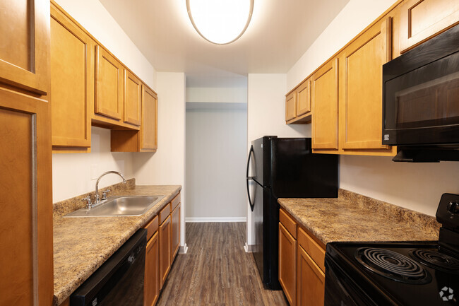 Interior Photo - Meadowbrook Apartments