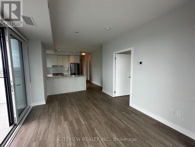 Building Photo - 430-3430 Square One Dr