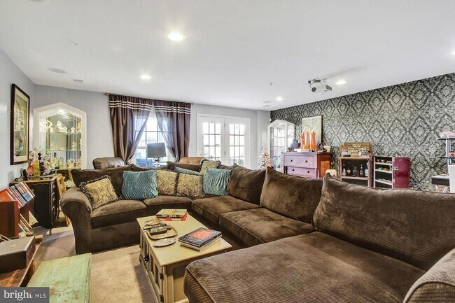 Foto del edificio - 927 Brechin Ln
