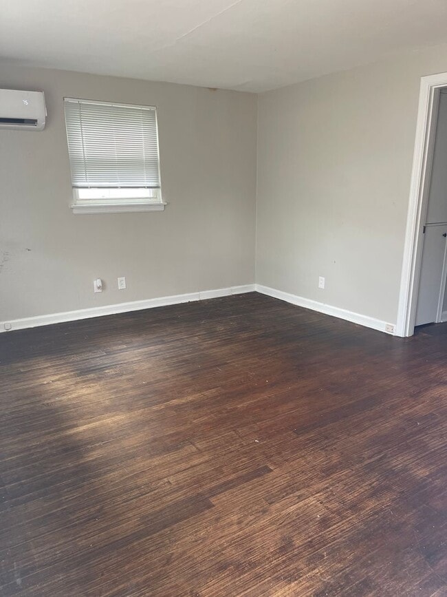 Building Photo - Welcome Home