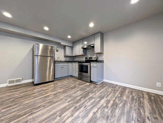 Foto del edificio - 1227 Sherman Ave