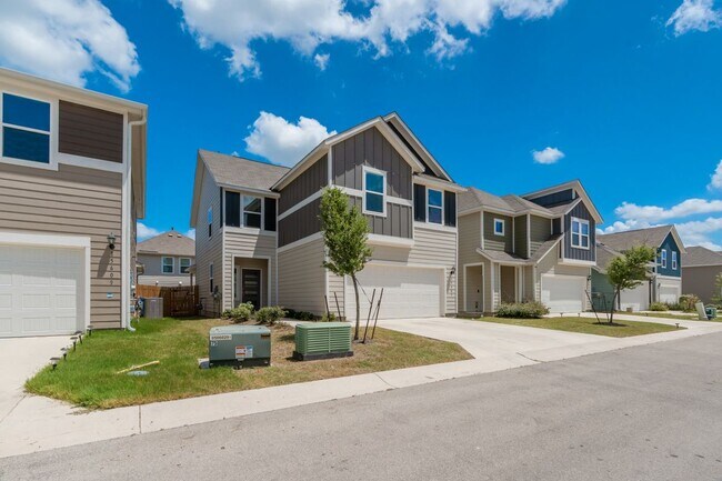 Foto del edificio - 15607 Ellinger Dr