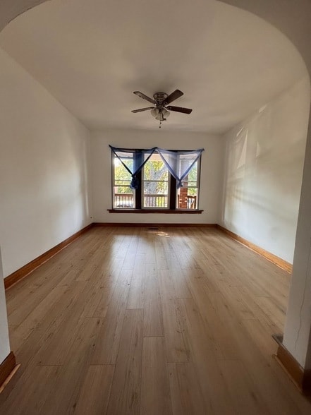 Foto del edificio - 7337 N Honore St