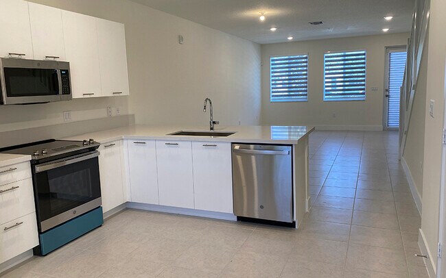 Foto del edificio - 10270 NW 66th St