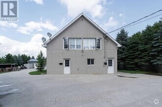 Building Photo - 14011 Trafalgar Rd