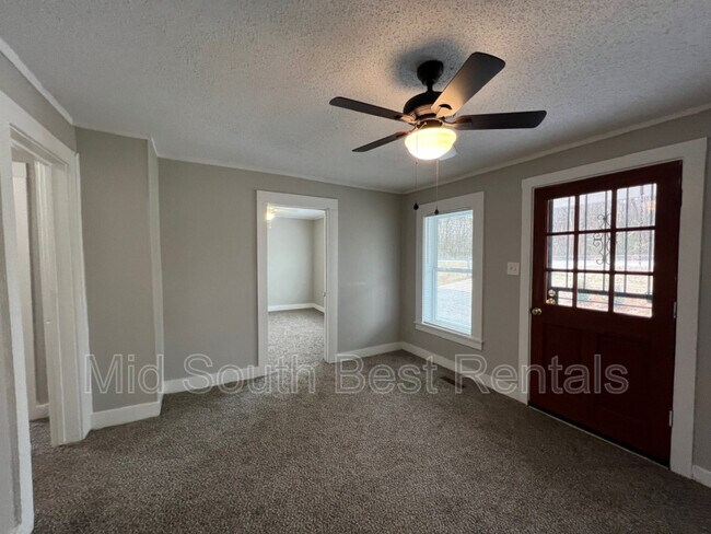 Foto del edificio - 4162 Weaver Rd