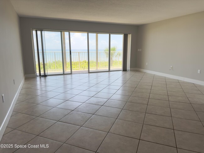 Building Photo - 1095 Jimmy Buffett Mem Hwy