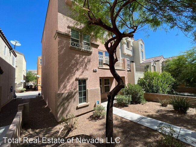 Building Photo - 3 br, 3.5 bath House - 8929 Gobelin Tapest...