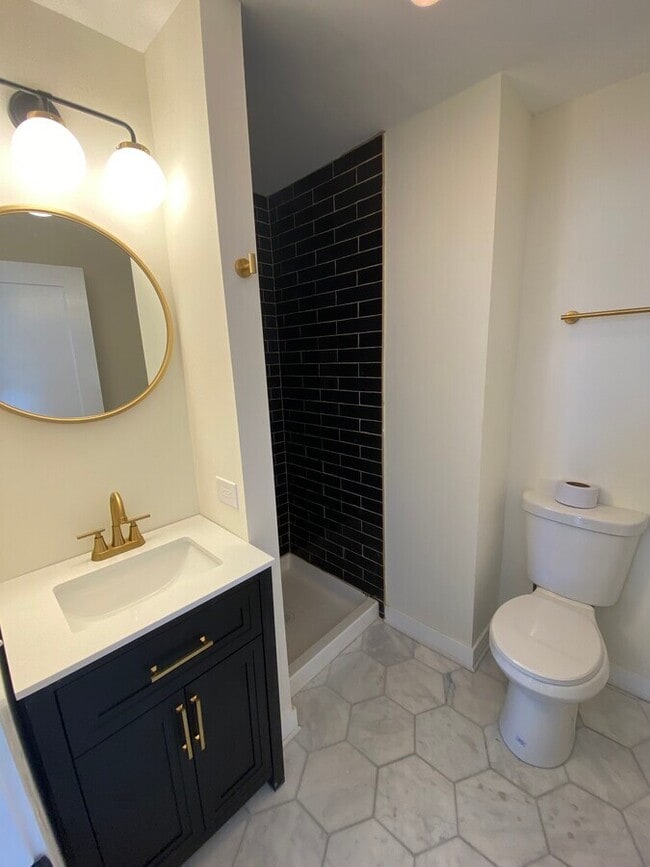 Foto del edificio - 1322 W Ohio St