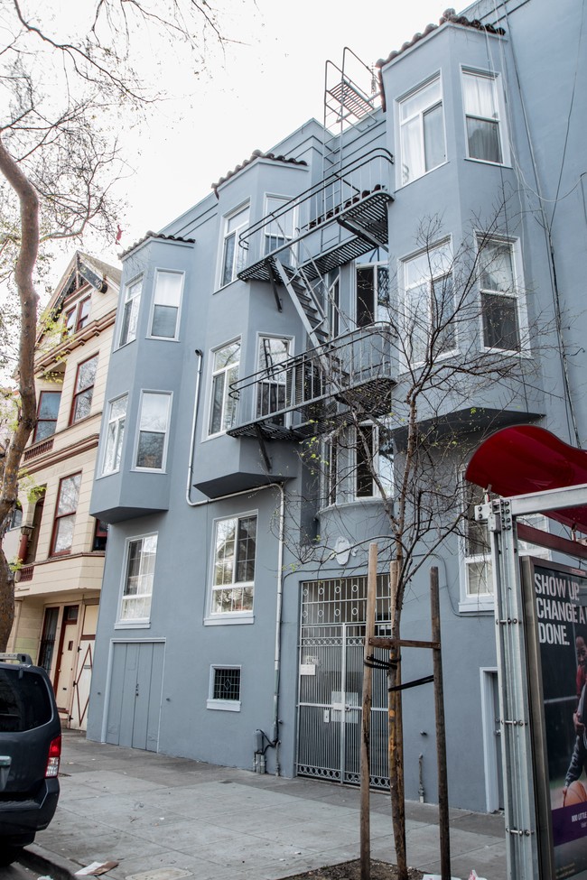 Building Photo - Inner Mission