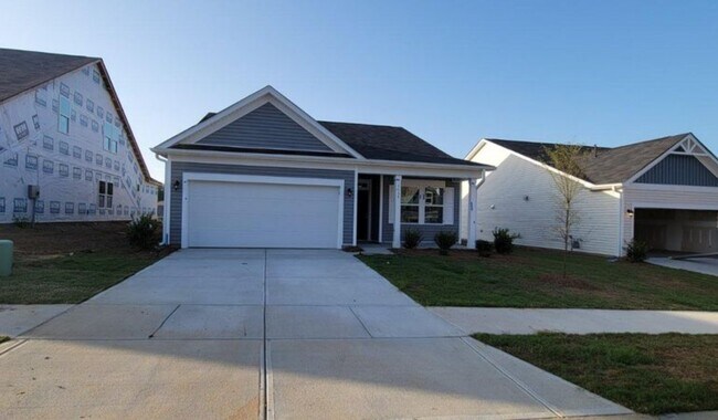 Building Photo - 7539 Tanglewood Way