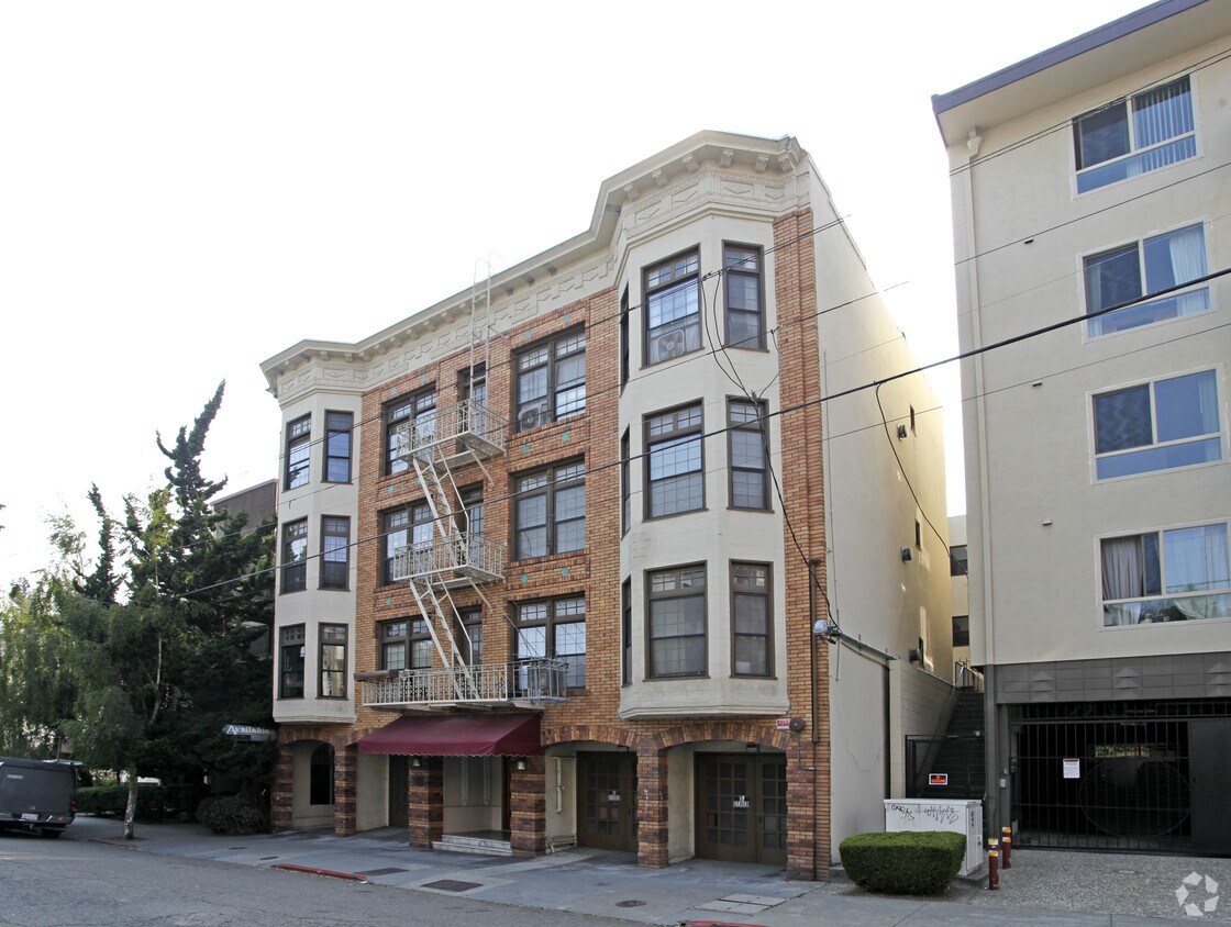 Primary Photo - Park Lane Apartments