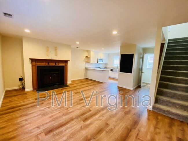 Foto del edificio - 543 W 20th St