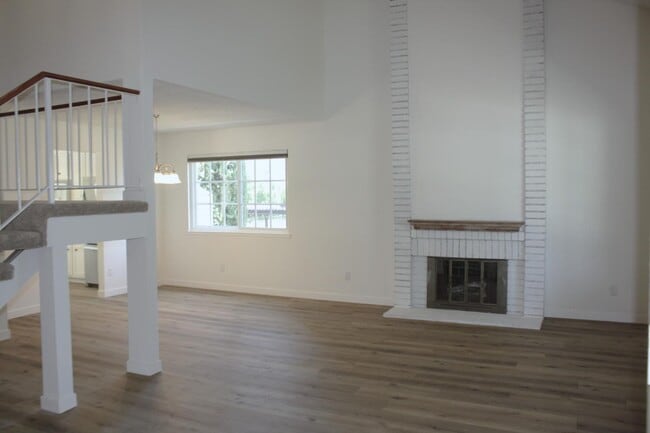 Building Photo - 8409 Joan Ln