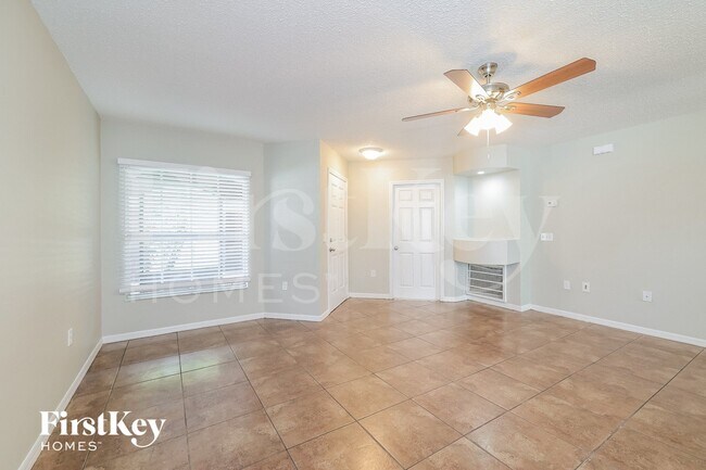 Foto del edificio - 945 Kenbar St