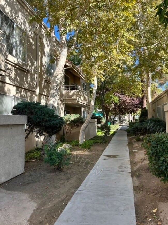 2BD/ 2BTH 1ST LEVEL CONDO WEST LANCASTER Condo for Rent in Lancaster