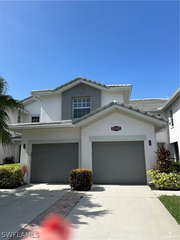 Foto principal - 8385 Whisper Trace Way