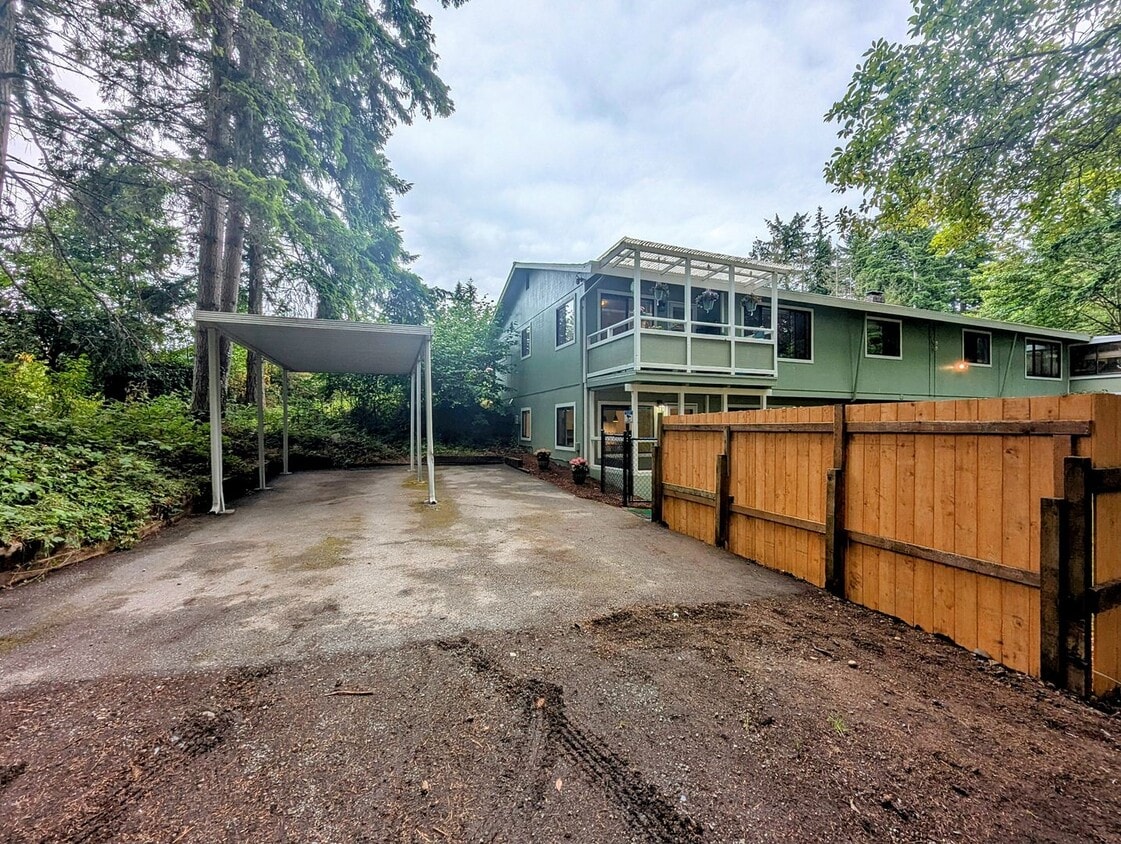 Primary Photo - 1bd/1ba Brier Condo