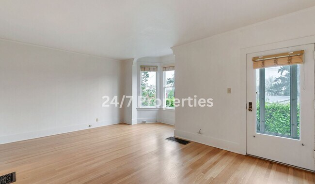 Foto del edificio - 3405 SW 11th Ave