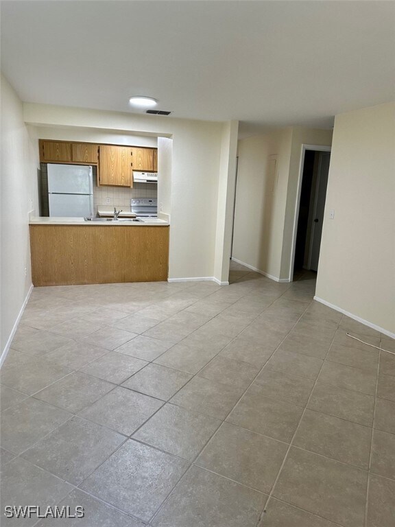 Building Photo - 13115 Feather Sound Dr