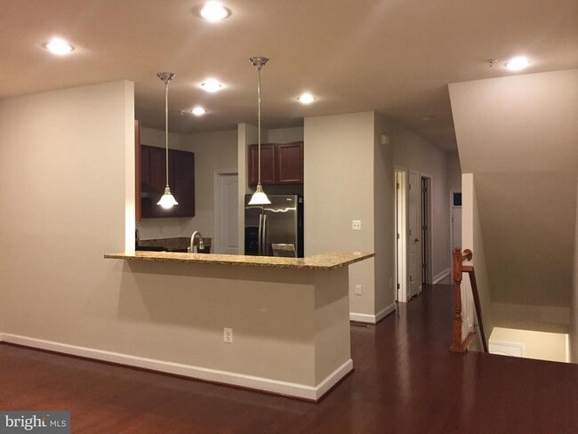 Building Photo - 2202 Leesborough Dr