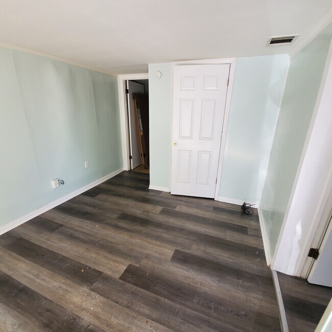 3rd Bedroom - 102 Atkins Ave