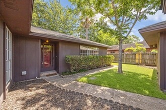 Building Photo - 16311 Forest Bend Ave