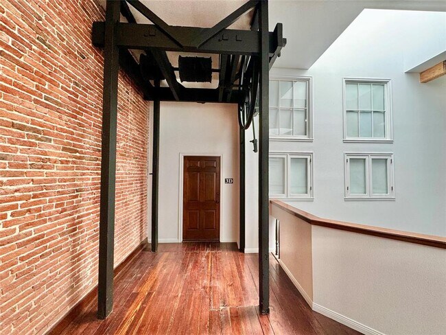 Foto del edificio - 2309 The Strand